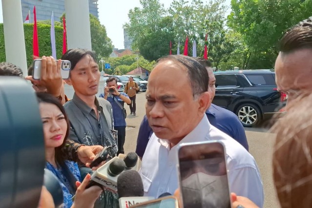 Budi Arie Siap Tegak Lurus Ikuti Arahan Prabowo, Termasuk Jika Diminta Gabung Gerindra