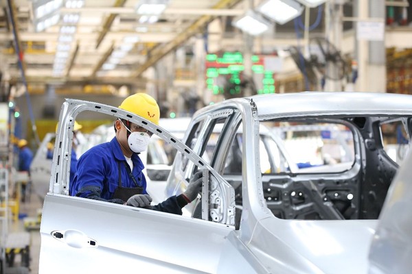 Penjualan Mobil Lesu, Gaikindo Imbau Pabrikan Tunda Rekrut Karyawan Kontrak Baru