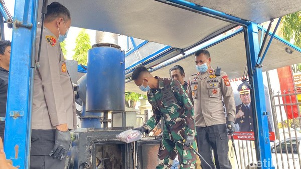 Polisi Parepare Musnahkan 20 Kg Sabu Jaringan Freddy Pratama dengan Insinerator BNN
